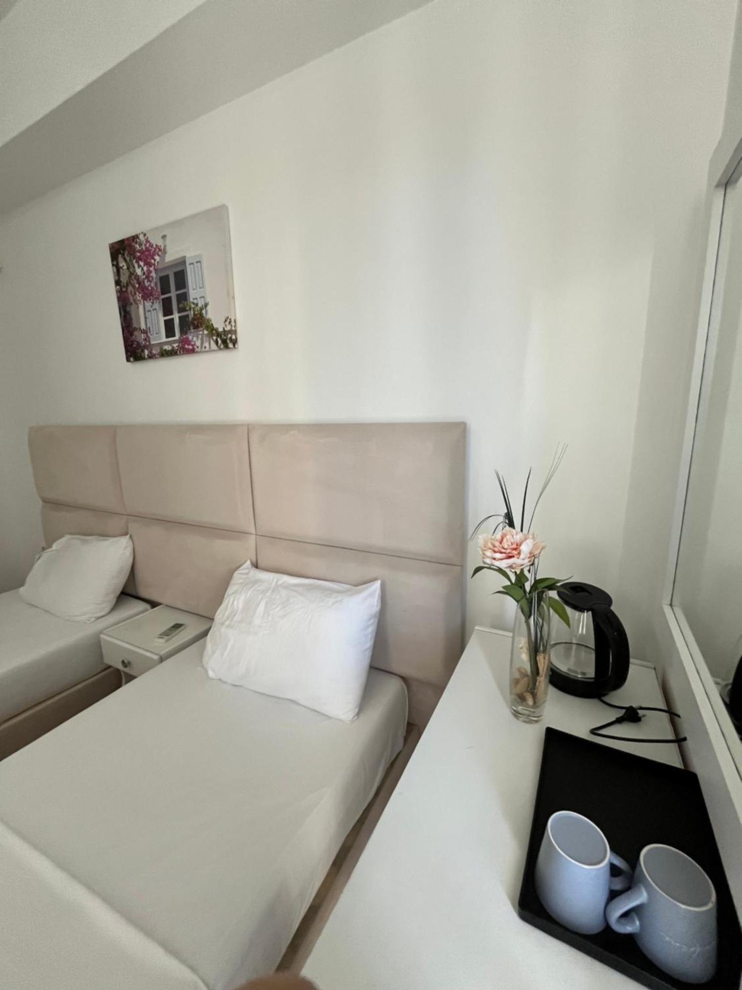 Hotel Myrtai - City Center Saranda Dış mekan fotoğraf