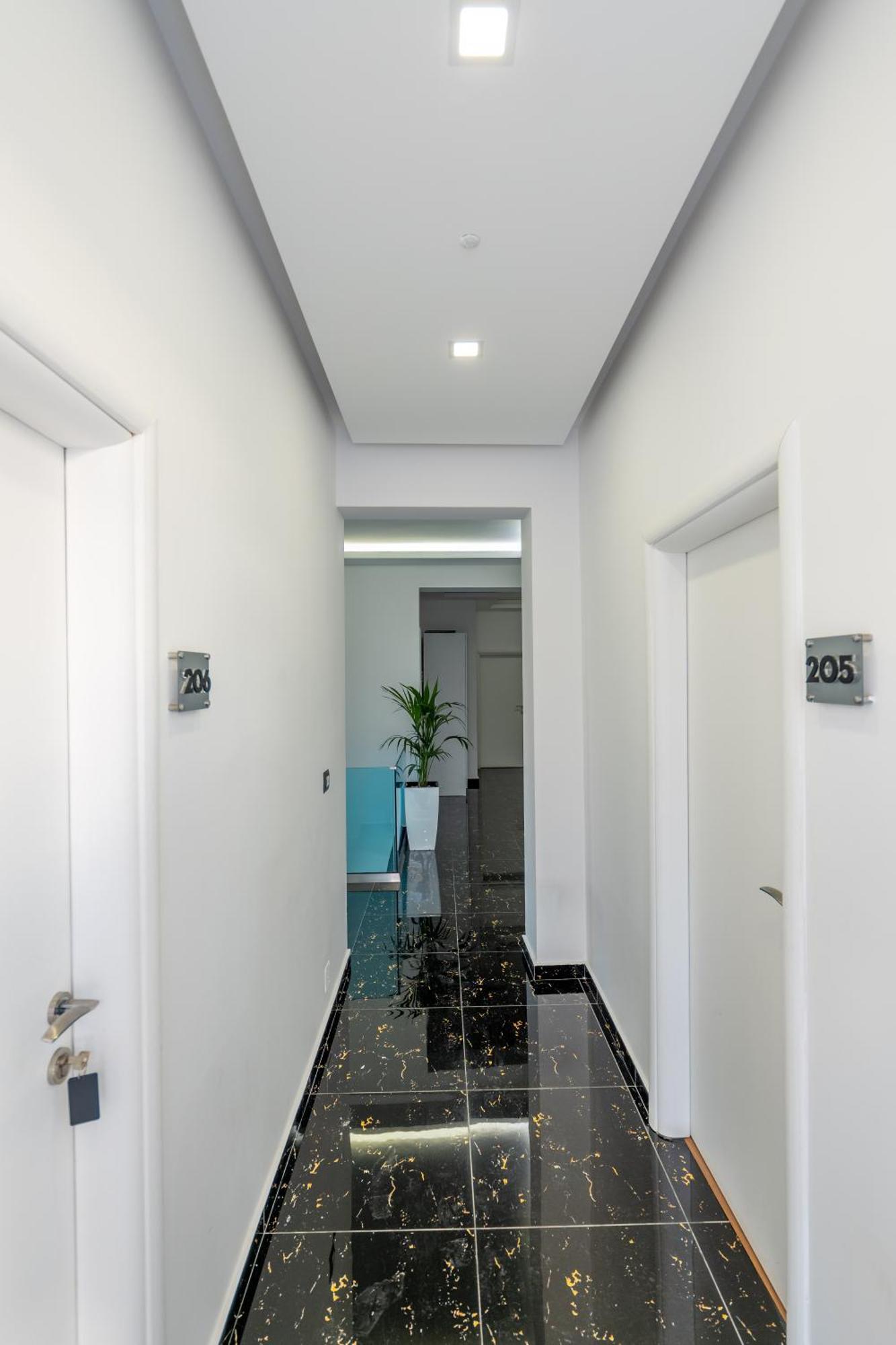 Hotel Myrtai - City Center Saranda Dış mekan fotoğraf