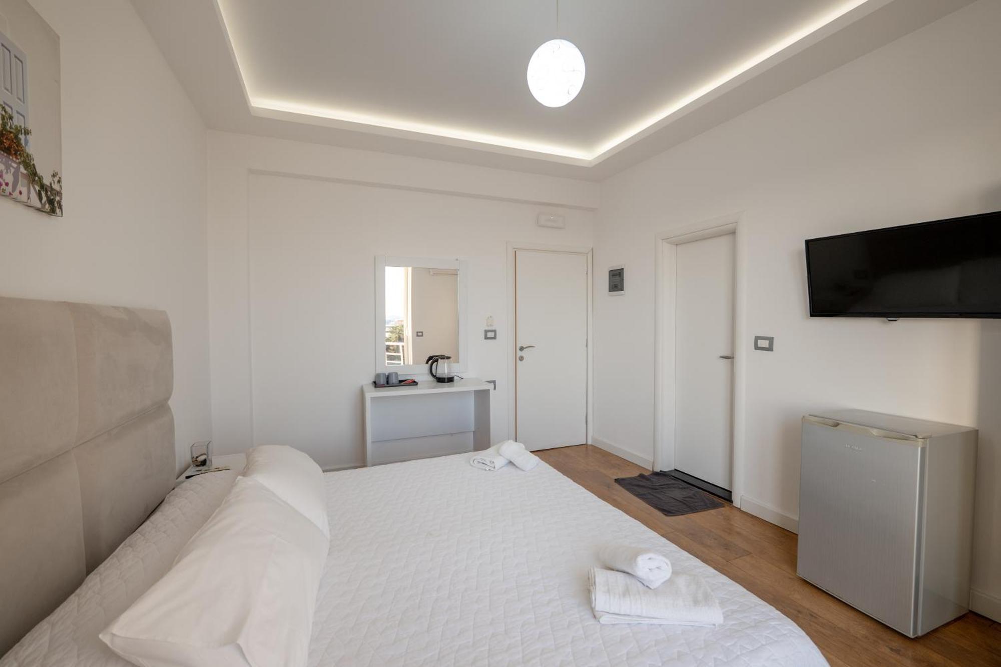 Hotel Myrtai - City Center Saranda Dış mekan fotoğraf