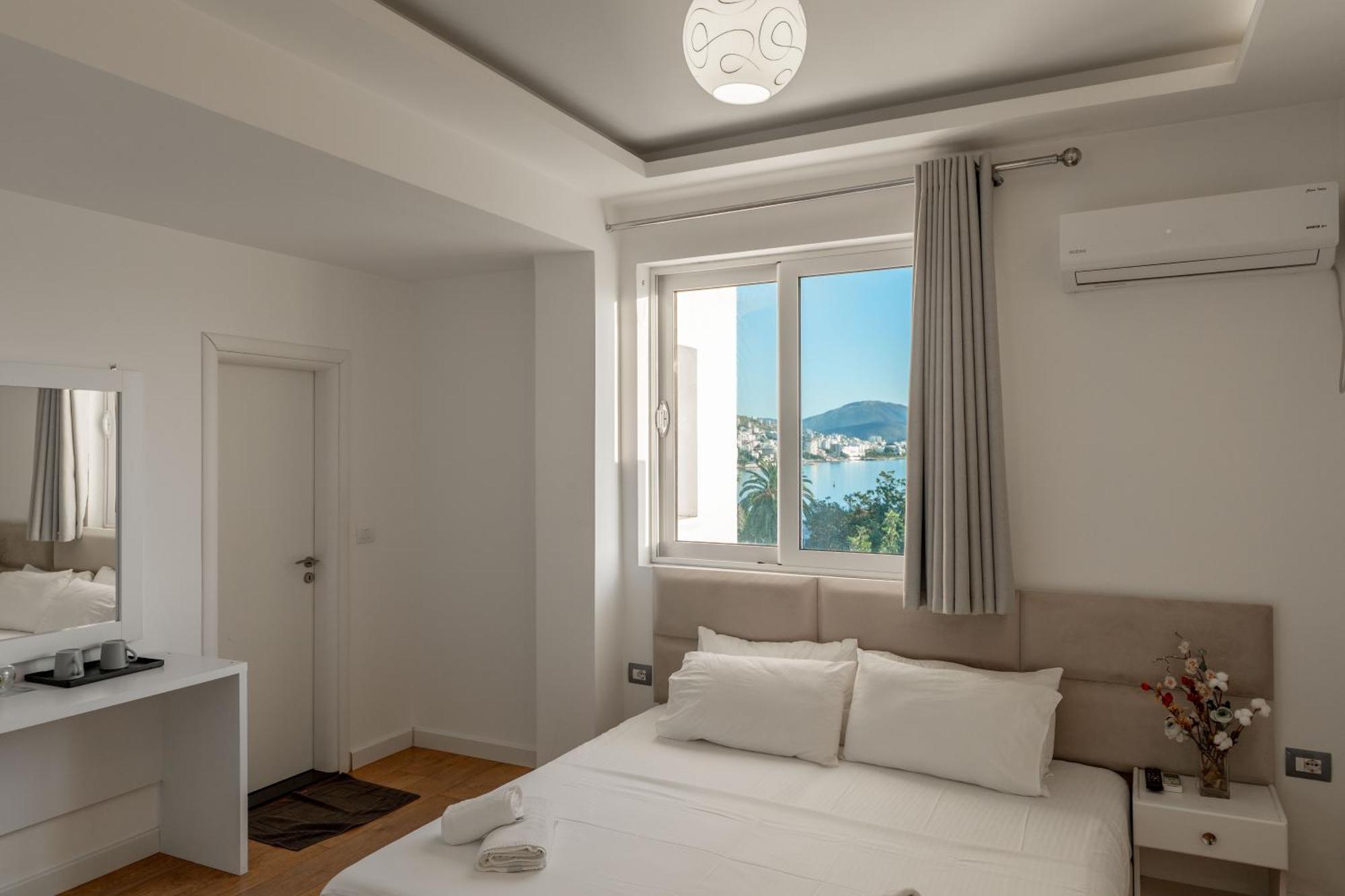 Hotel Myrtai - City Center Saranda Dış mekan fotoğraf