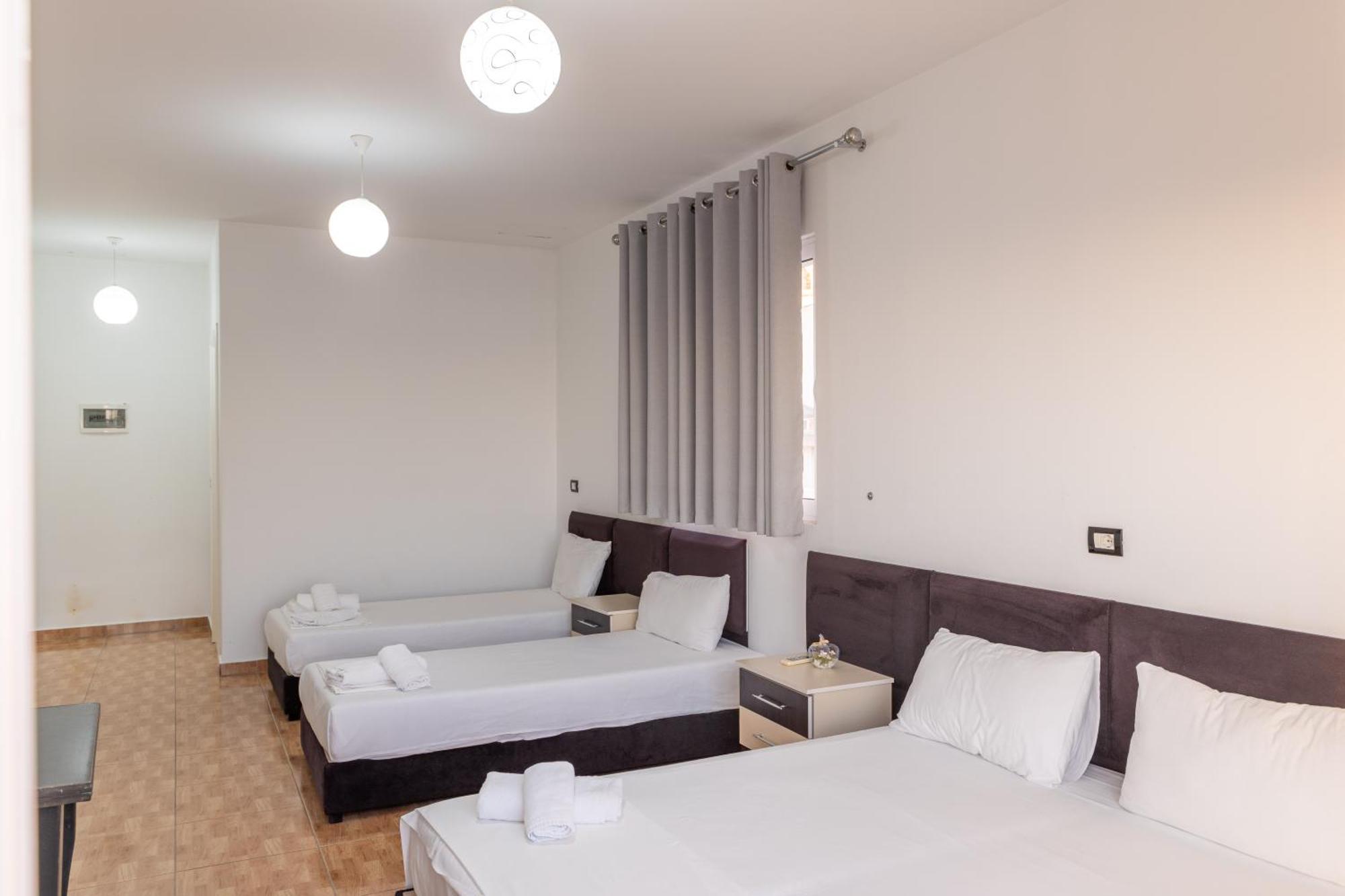 Hotel Myrtai - City Center Saranda Dış mekan fotoğraf