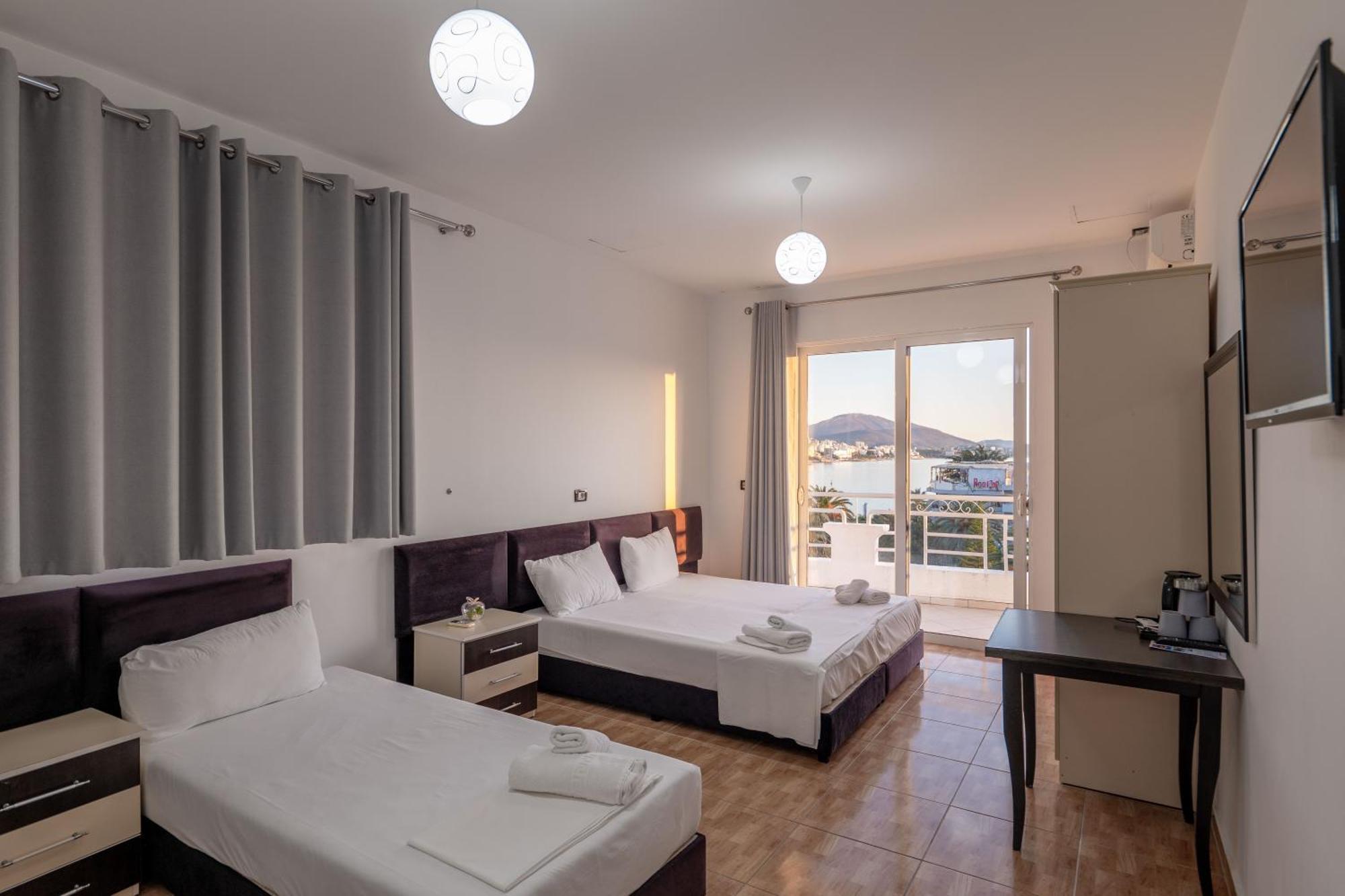 Hotel Myrtai - City Center Saranda Dış mekan fotoğraf