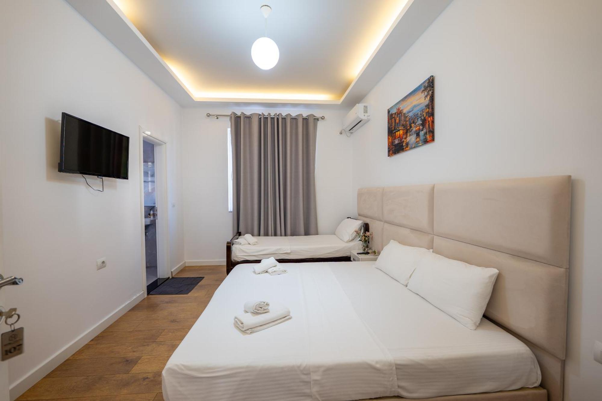 Hotel Myrtai - City Center Saranda Dış mekan fotoğraf