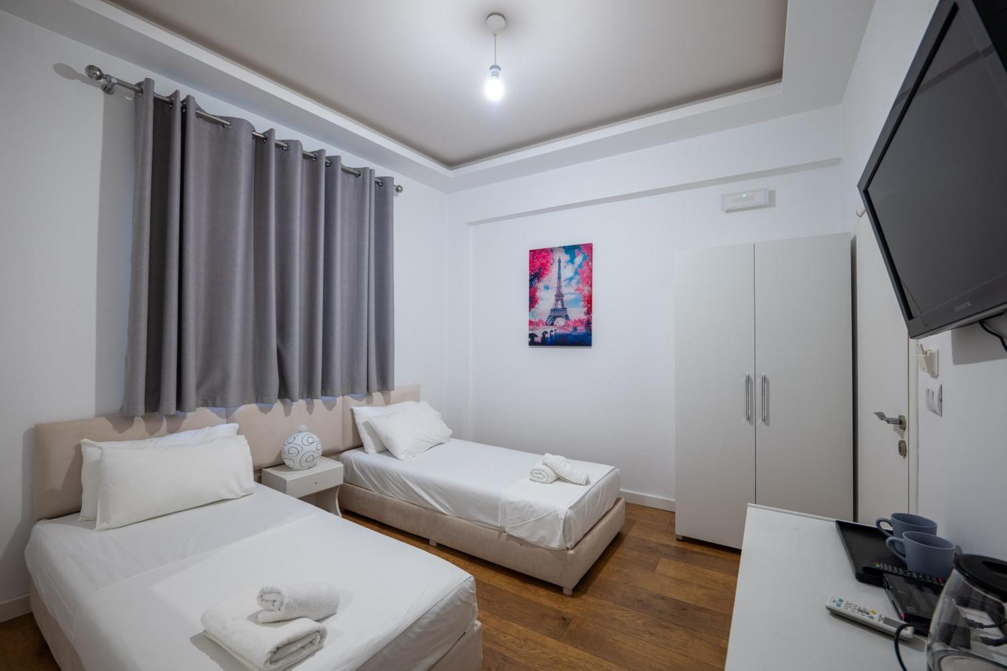 Hotel Myrtai - City Center Saranda Dış mekan fotoğraf