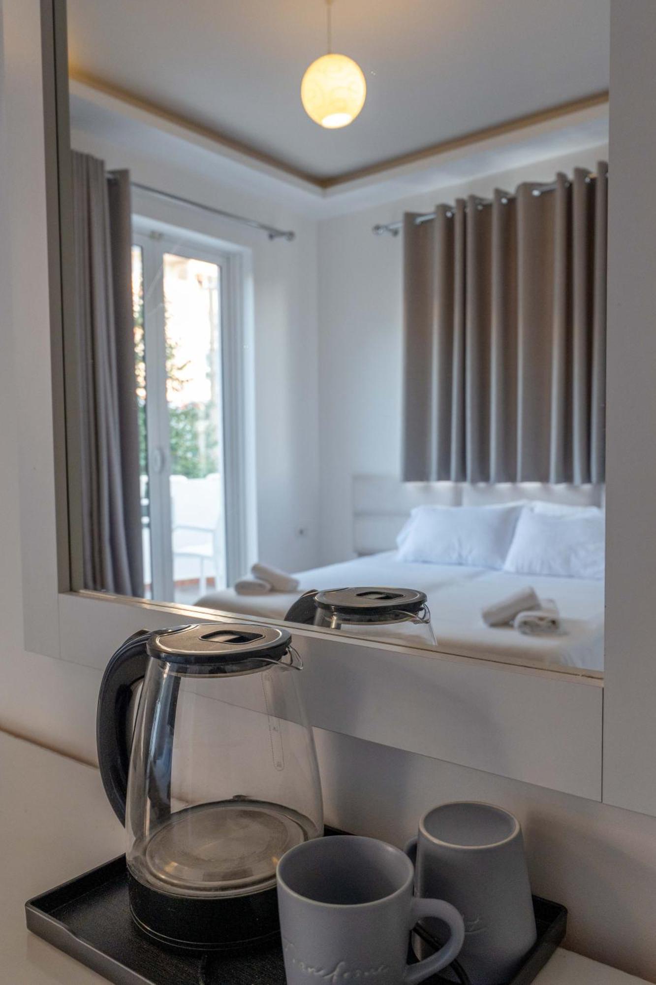 Hotel Myrtai - City Center Saranda Dış mekan fotoğraf