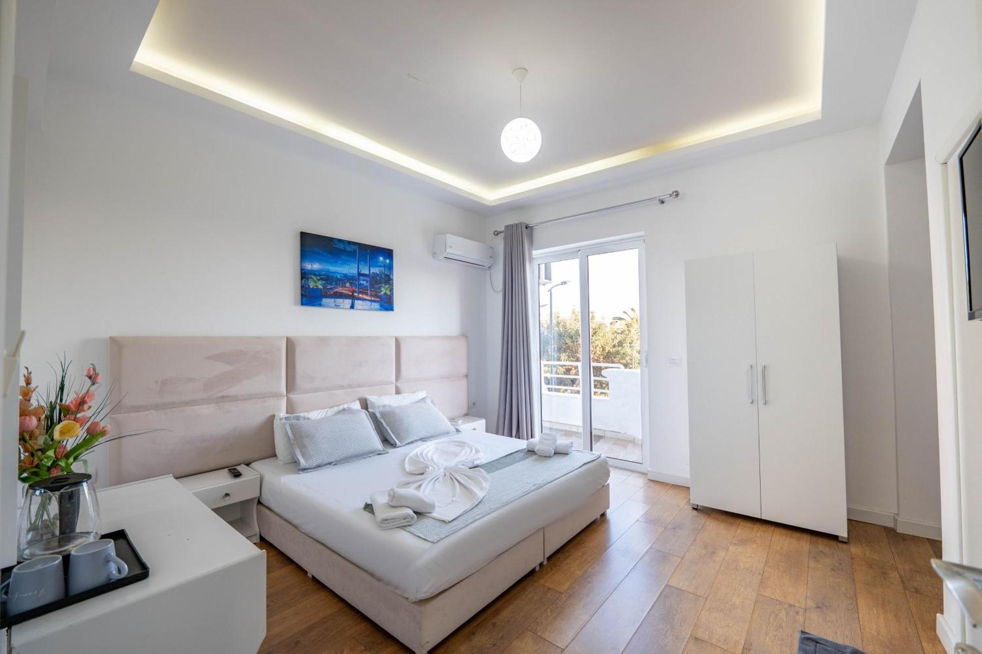 Hotel Myrtai - City Center Saranda Dış mekan fotoğraf